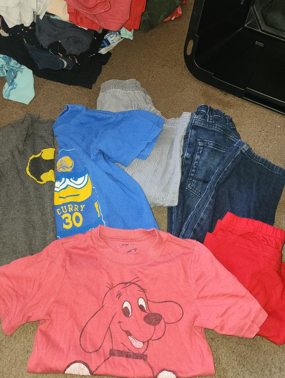 BOYS 5T LOT